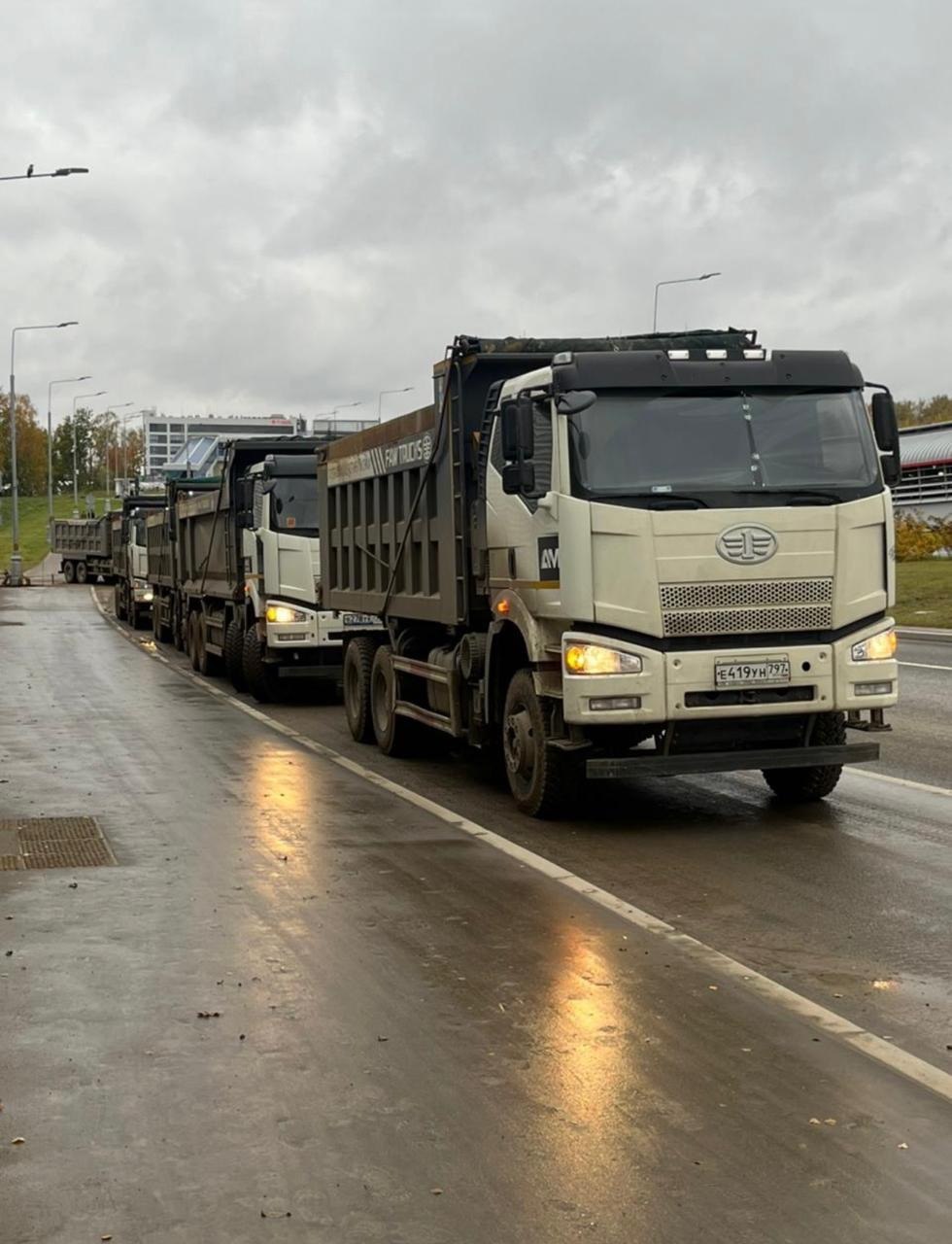 Самосвал на обслуживании — gal-8.jpg